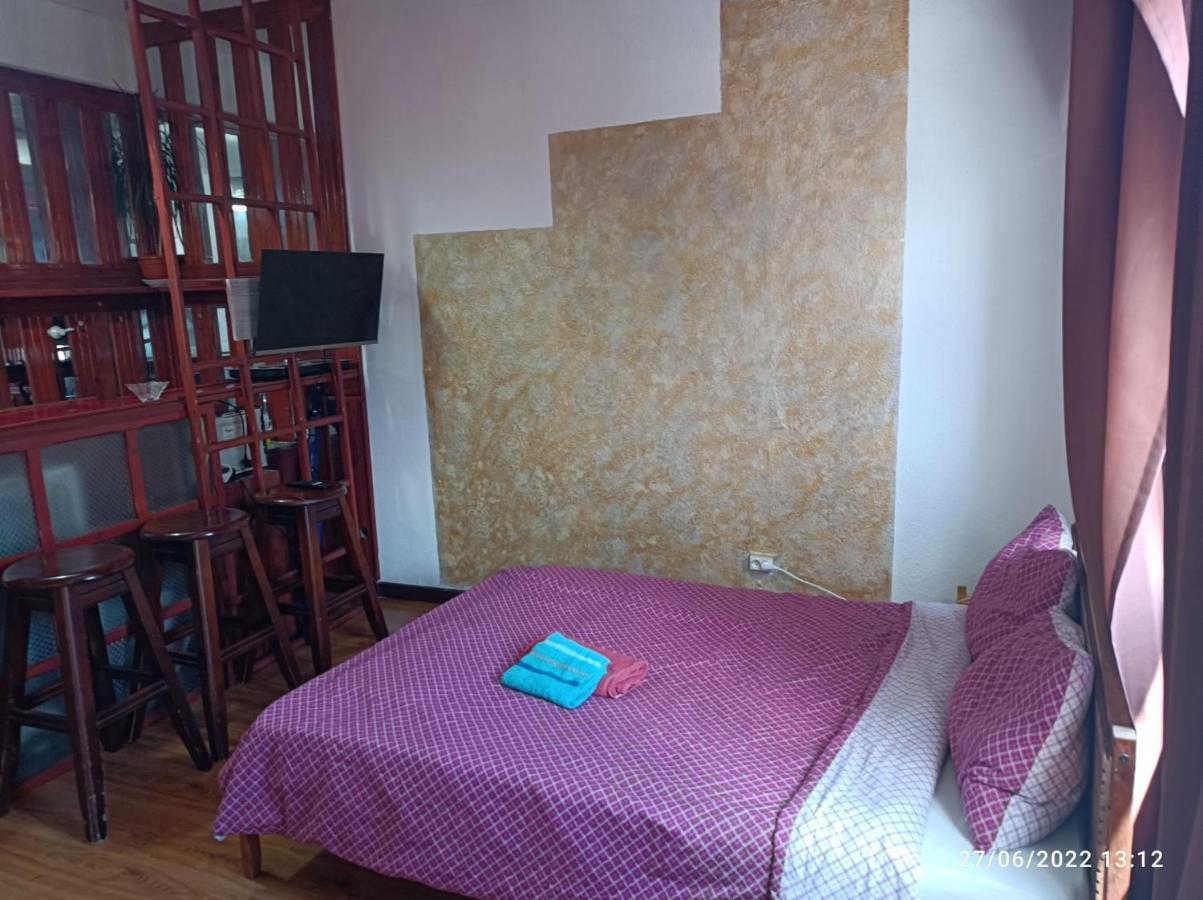 Sweet Central Apartment Бухарест Экстерьер фото