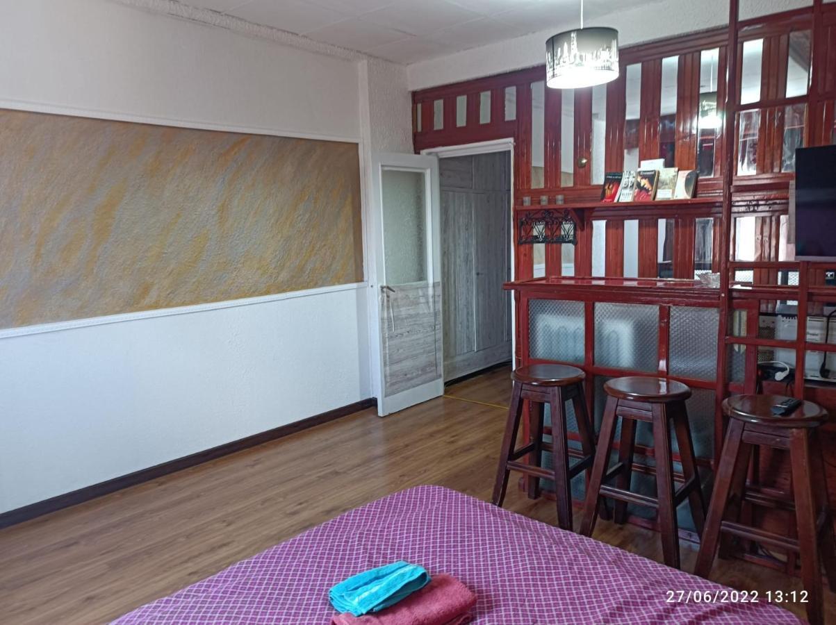 Sweet Central Apartment Бухарест Экстерьер фото
